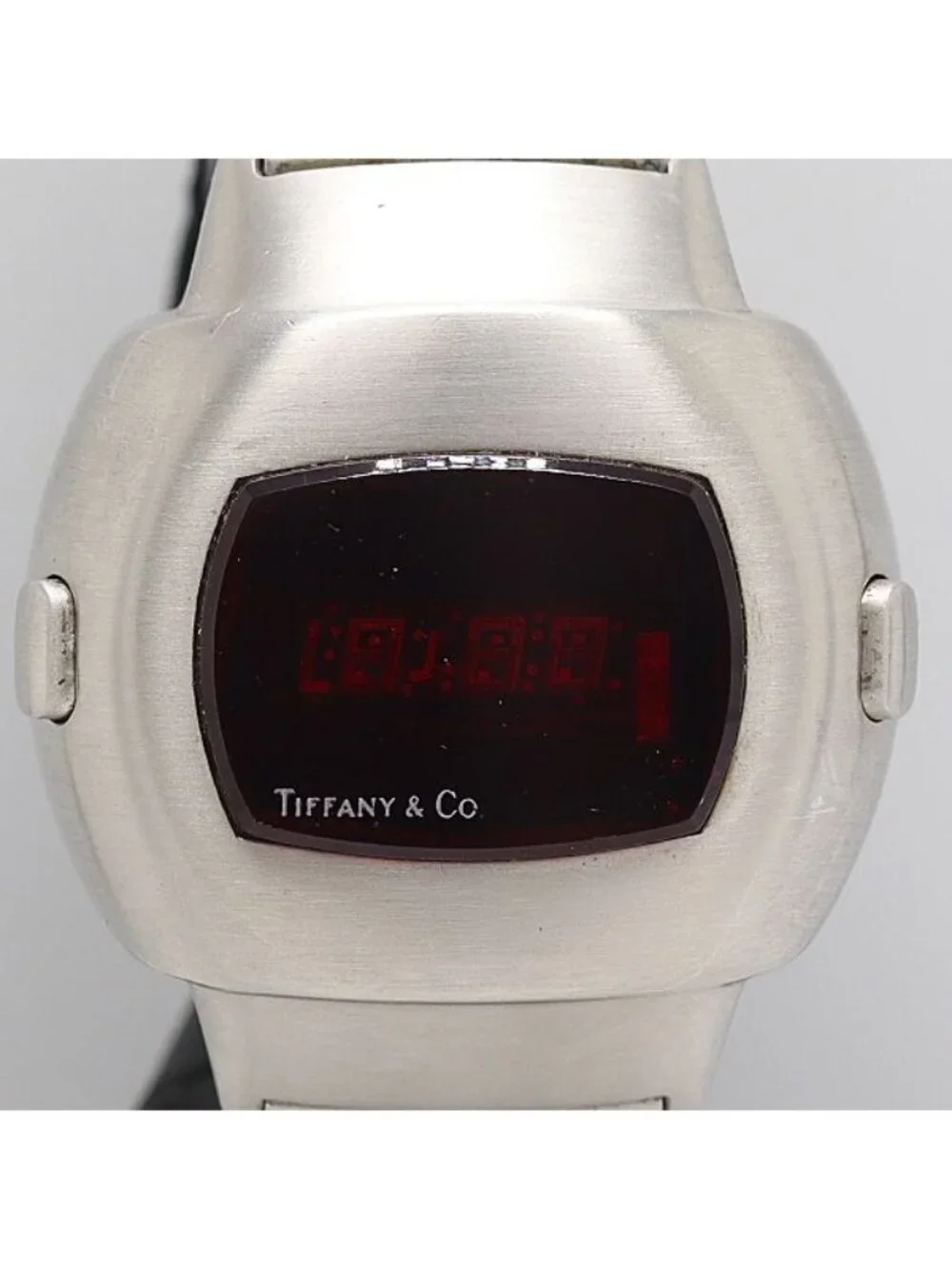 Tiffany & Co Pulsar Quartz Digital Dial Watch 8 Dit Myt
